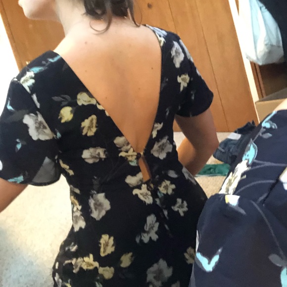 SOLD - Floral Maxi Dress - Picture 5 of 7